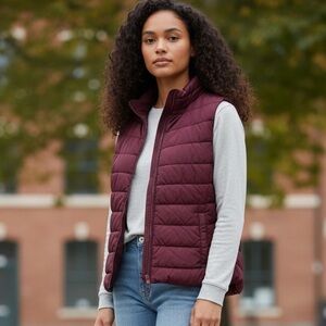 GAP Burgundy Women's Quilted Vest